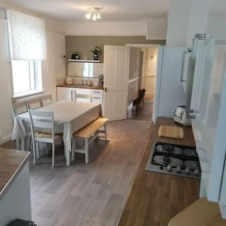 Family Friendly House Nr Charlestown Ferienhaus *